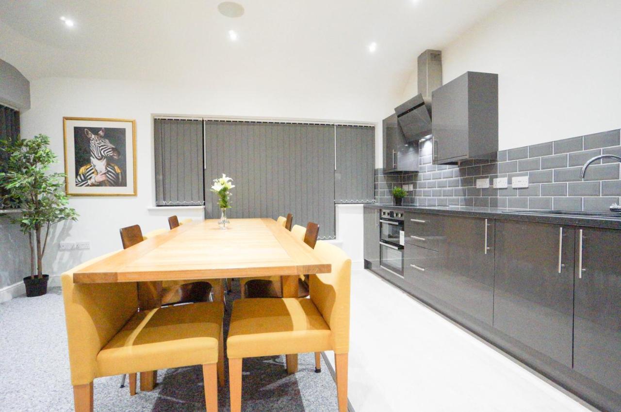 Premium Apartments Thatcham Broadway מראה חיצוני תמונה