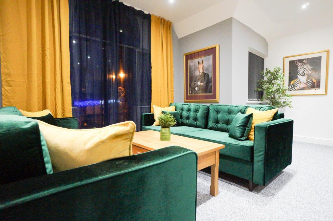 Premium Apartments Thatcham Broadway מראה חיצוני תמונה